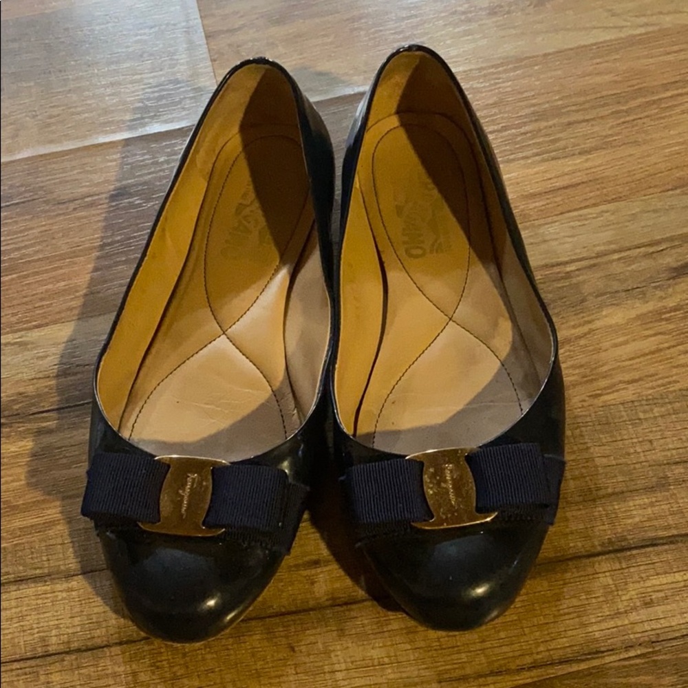 Salvatore Ferragamo Varina flats